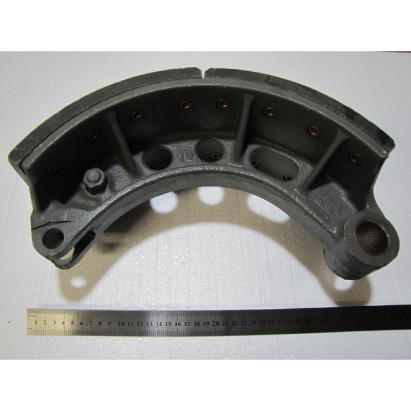 Колодка тормозная передняя с накладками ФАВ 3252-3501391-4E