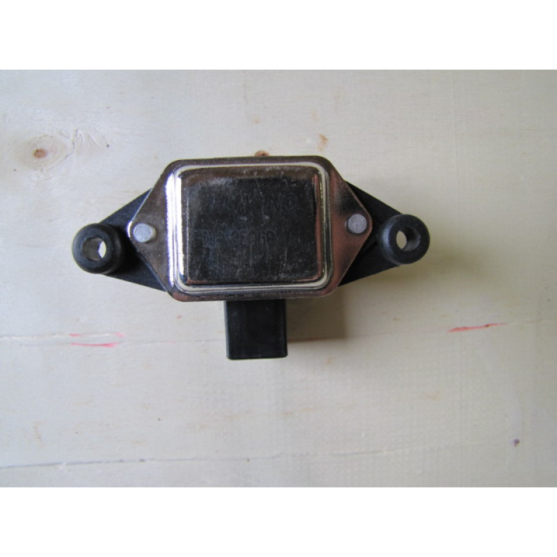 Реле регулятор генератора FAW 3252 (ФАВ 3252)-3701010-600-01