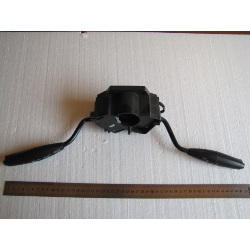 Переключатель подрулевой комбинированный FAW 3252 (ФАВ 3252)-3735010-362
