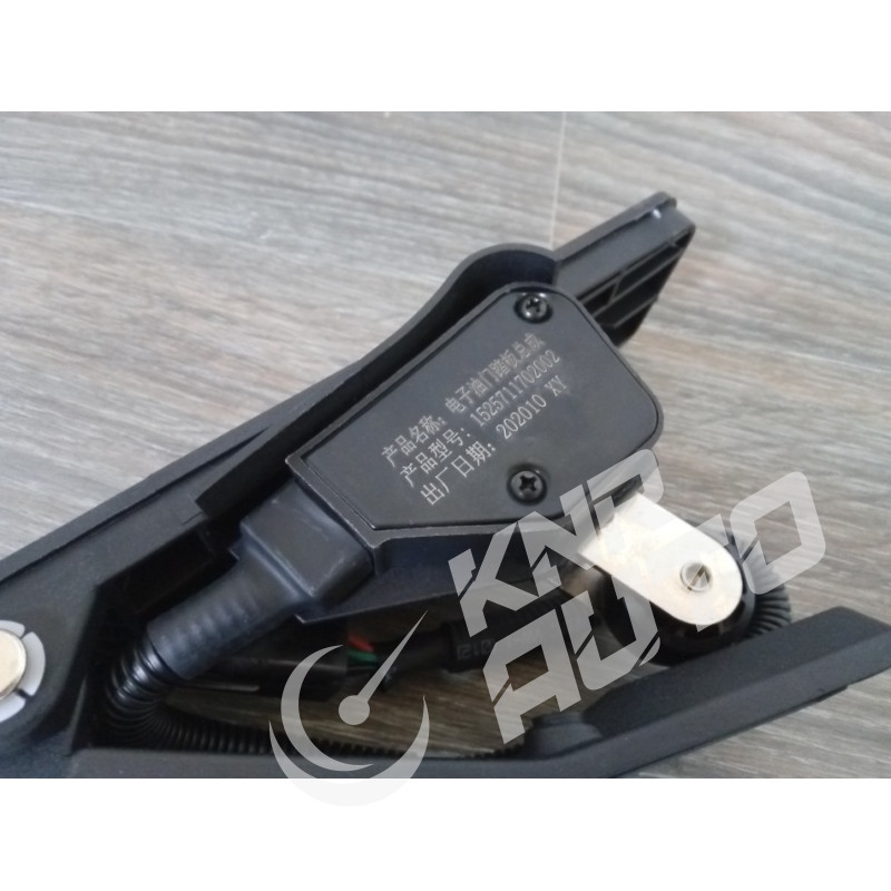 Электронная педаль газа FOTON 1525711702002-1525711702002