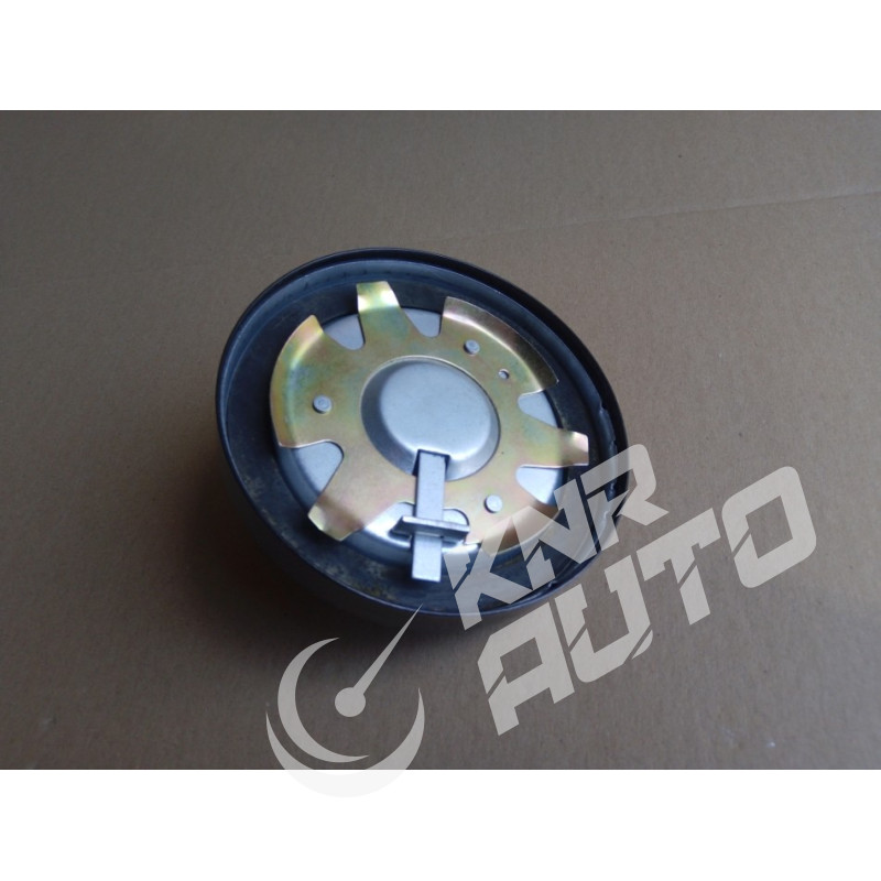 Крышка топливного бака с замком HOWO,FOTON 3251-9910055005