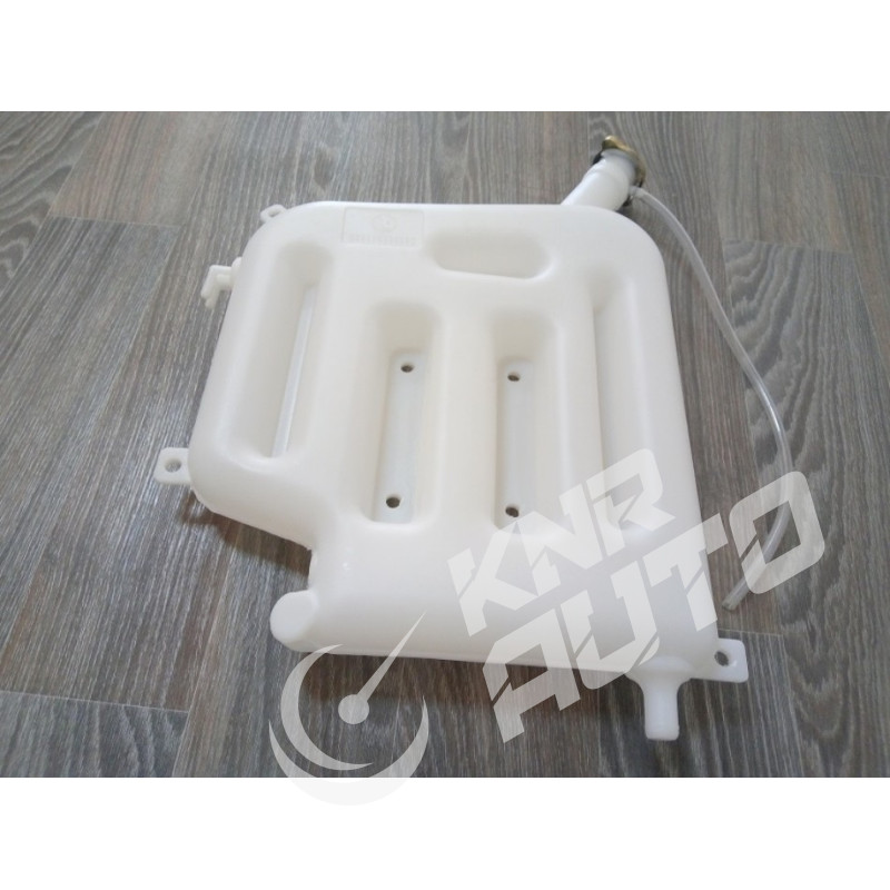 Бачок расширительный SHAANXI HOWO DZ9114530260-DZ9114530260
