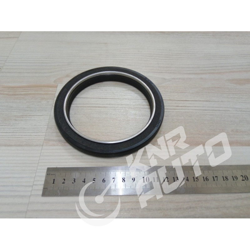 Сальник коленвала передний D12 HOWO A7-VG1246010005/2