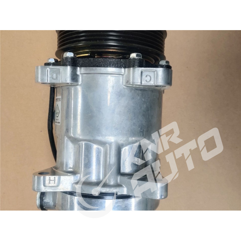 Компрессор кондиционера HOWO A7 WG1500139008-WG1500139008
