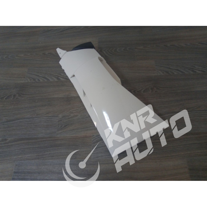 Обтічник кабіни правий HOWO A7 WG1664111052 білий-WG1664111052