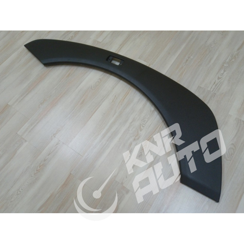 Подкрылок правый черный  WG1664230012 HOWO A7-WG1664230012
