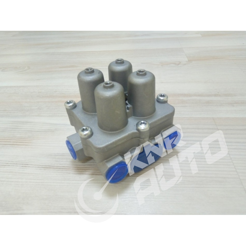 Кран тормозной HOWO 4 контурный WG9000360523-WG9000360523