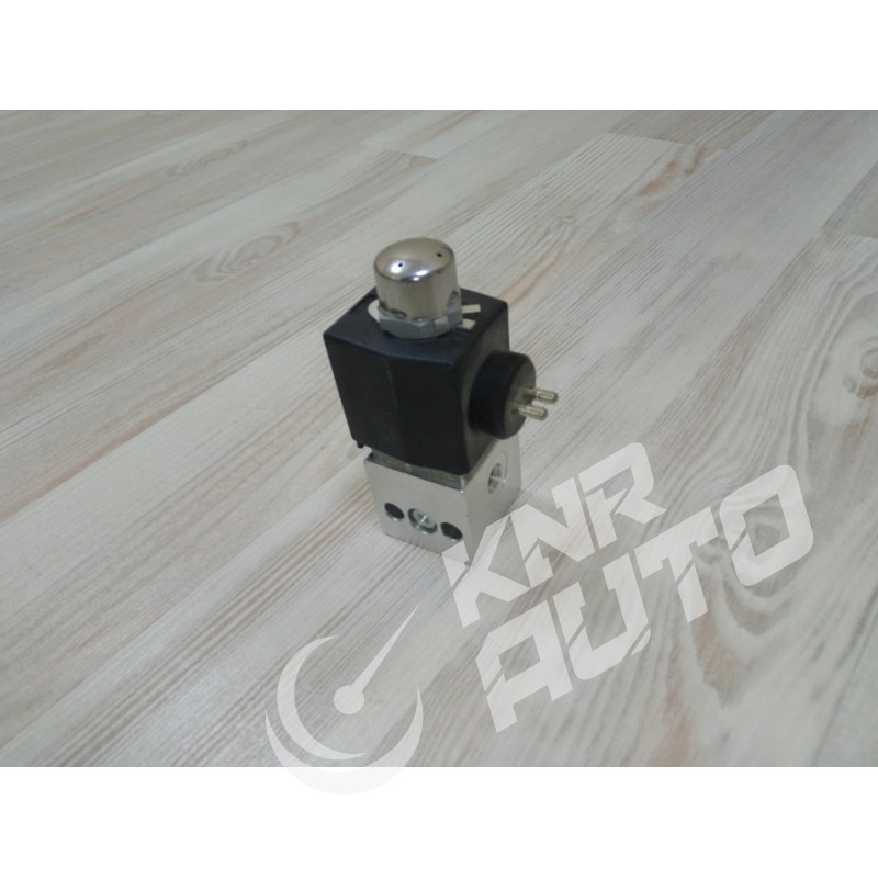 Электромагнитный клапан блокировки дифференциала SINOTRUK HOWO A7-WG9719710004