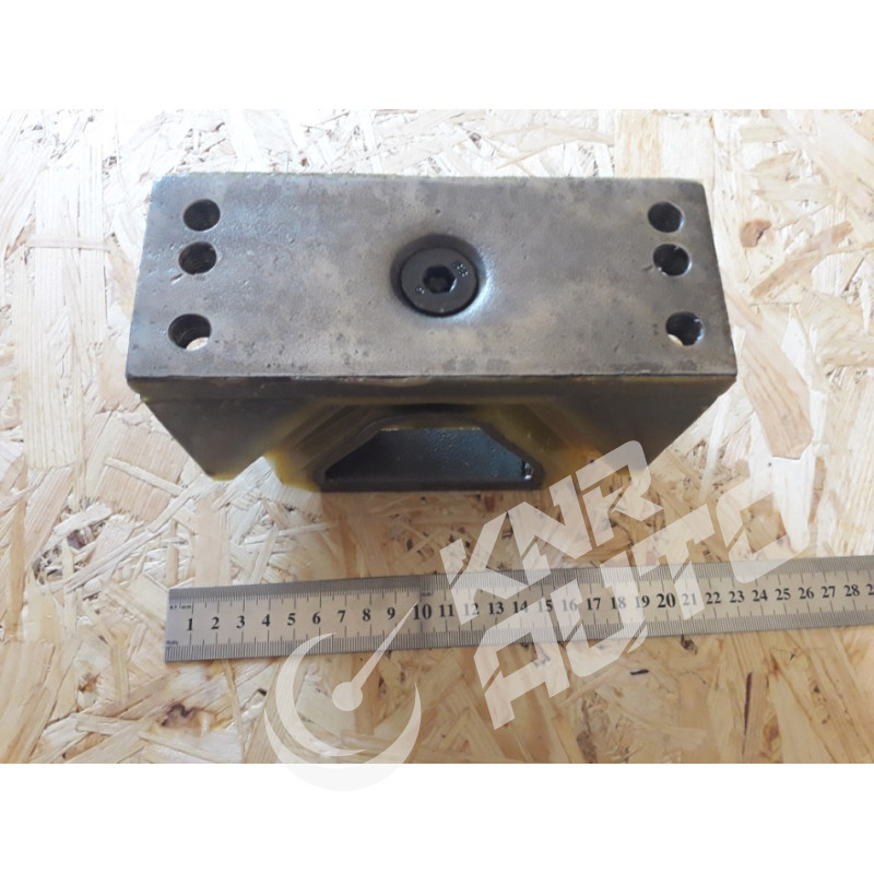 Подушка двигателя большая FAW 3312 / DEUTZ-1001015-237 / 04256402 / AZ91100590031