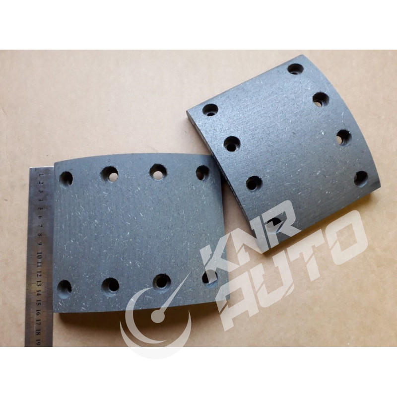 Накладка тормозной колодки передняя Хово-WG9100440029