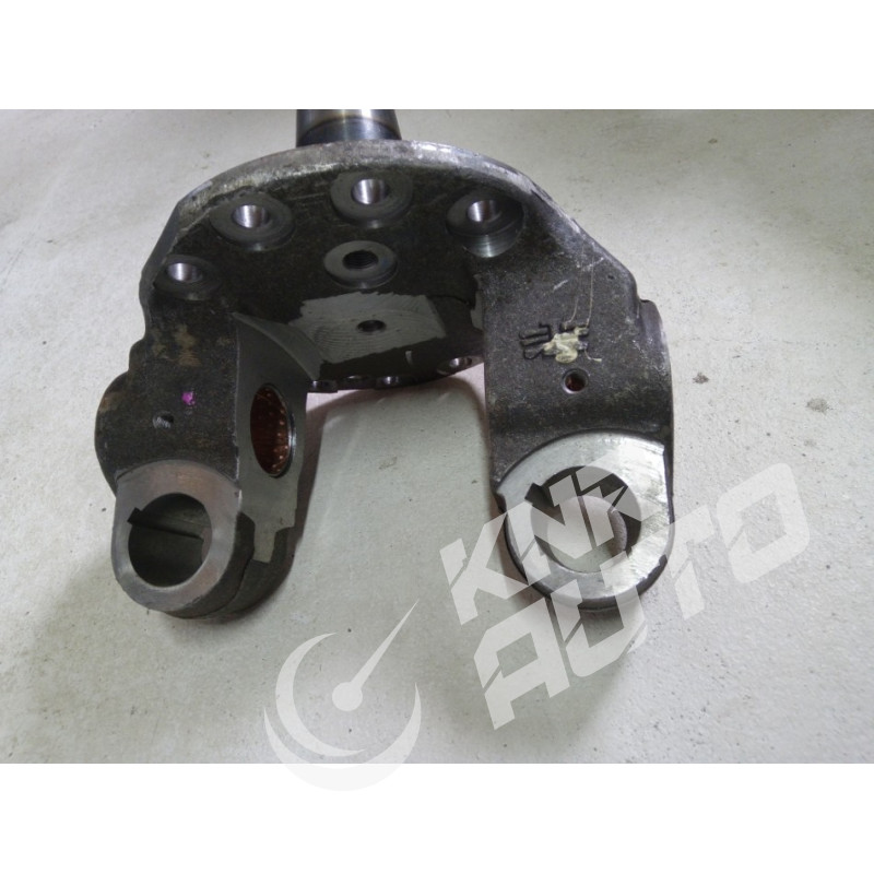 Цапфа (кулак поворотный левый) FAW 3252-3001015B1H