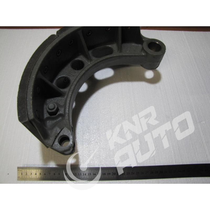 Колодка тормозная передняя с накладками ФАВ 3252-3501391-4E