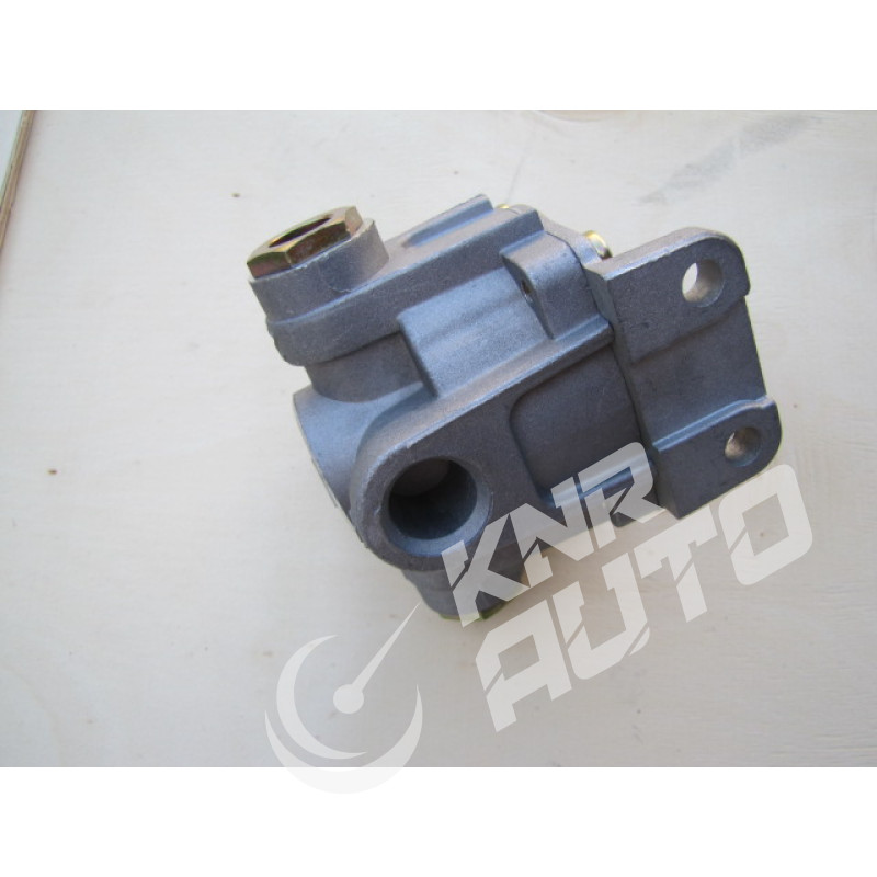 Клапан воздушный распределительный FAW 3252-3516015-367