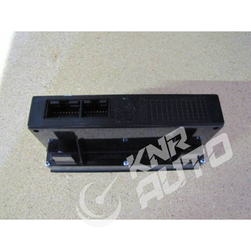Блок управления кондиционером/отопителем HOWO A7-WG1664820003/1