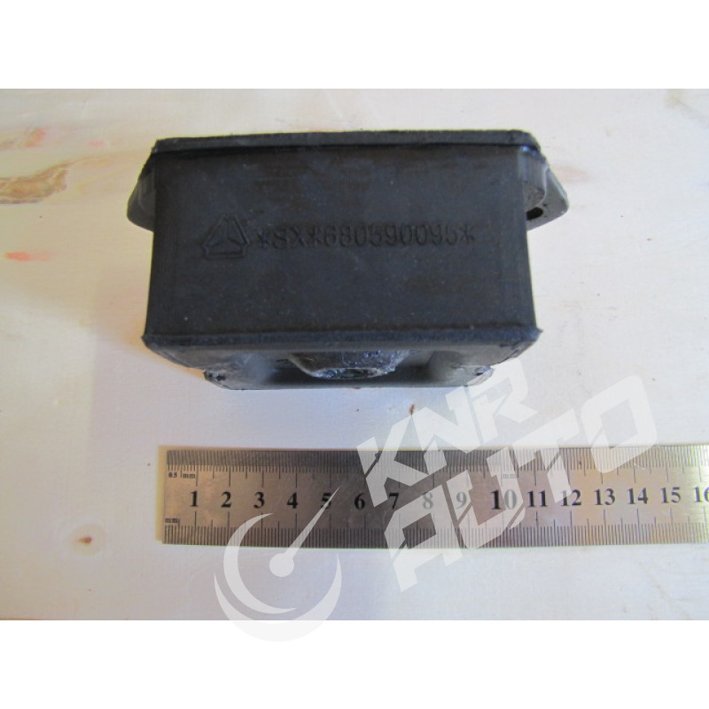 Подушка КПП  и двигателя передняя HOWO / FOTON/ SHAANXI / HANIA / CAMC-WG1680590095