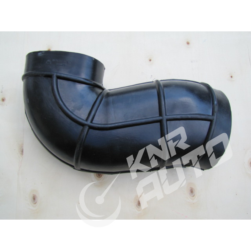 Патрубок воздухозаборника HOWO WD615 (угловой/Г-образный)-WG9719190009