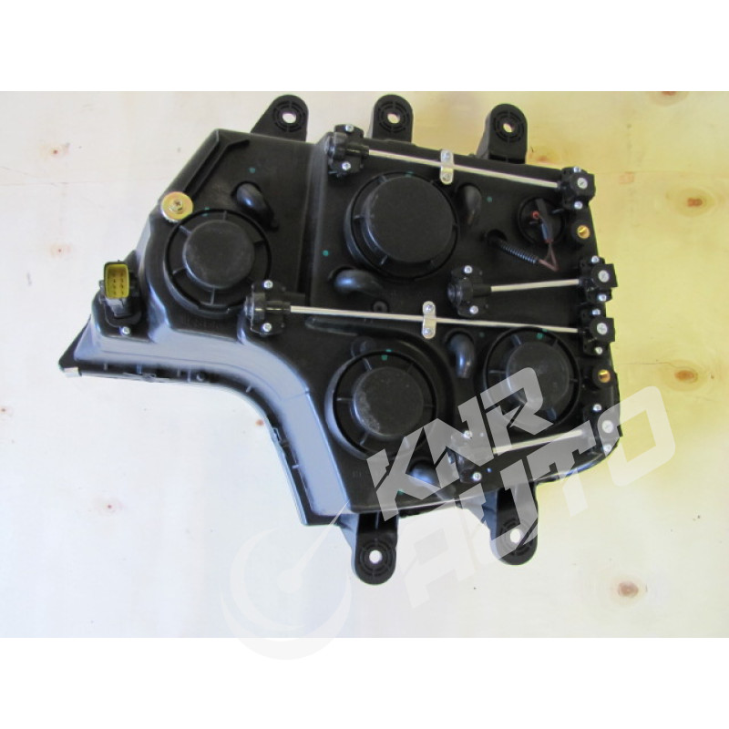 Фара права HOWO A7-WG9925720002